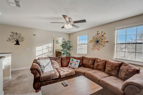 Casa en venta en Davenport, Florida, 5 dormitorios, 264.03 m2 № 795633 - foto 25