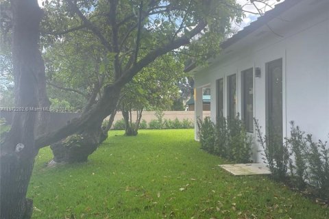 House in Homestead, Florida 4 bedrooms, 333.52 sq.m. № 1128596 - photo 27