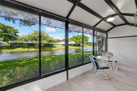 Villa ou maison à vendre à Boca Raton, Floride: 2 chambres, 107.95 m2 № 1385704 - photo 20