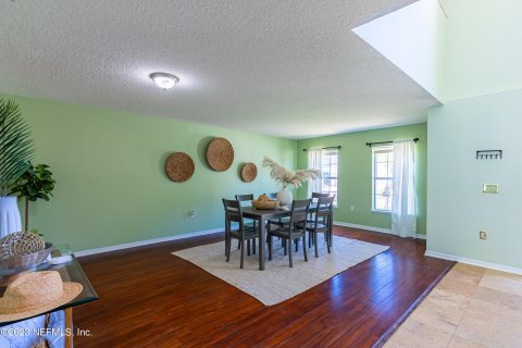 Casa en venta en Jacksonville, Florida, 6 dormitorios, 361.95 m2 № 770137 - foto 7