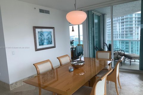 Condo in Sunny Isles Beach, Florida, 4 bedrooms  № 1315670 - photo 13