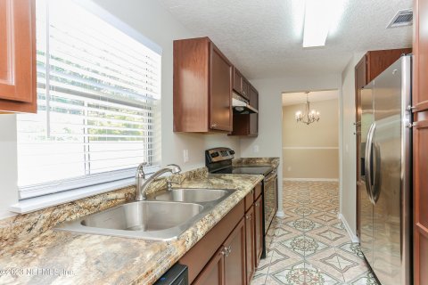 Villa ou maison à louer à Jacksonville, Floride: 4 chambres, 123.19 m2 № 868079 - photo 7