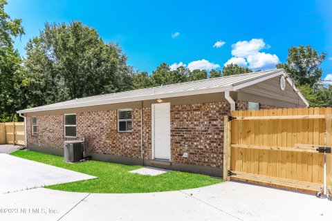 Villa ou maison à louer à Jacksonville, Floride: 4 chambres, 123.19 m2 № 868079 - photo 15