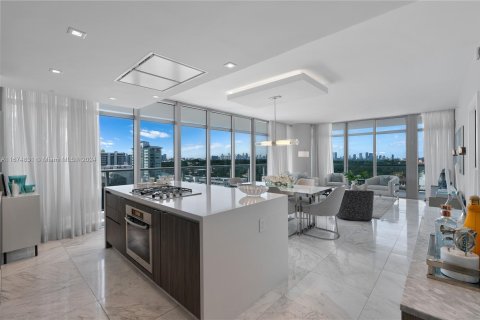 Condominio en venta en Miami Beach, Florida, 2 dormitorios, 150.59 m2 № 1401155 - foto 3