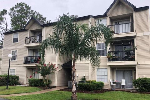 Apartment in Orlando, Florida 1 bedroom, 48.87 sq.m. № 1393339 - photo 1