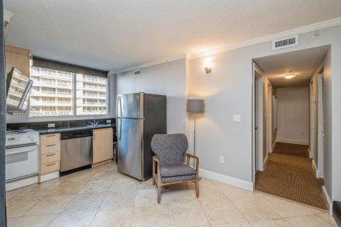 Condominio en venta en Miami, Florida, 1 dormitorio, 60.39 m2 № 1232783 - foto 11