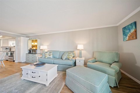 Condo in Hudson, Florida, 1 bedroom  № 1444549 - photo 7