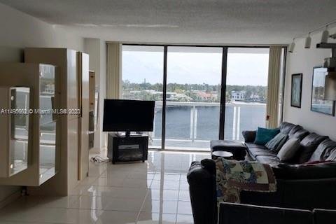 Condominio en venta en Aventura, Florida, 2 dormitorios, 105.17 m2 № 919520 - foto 12