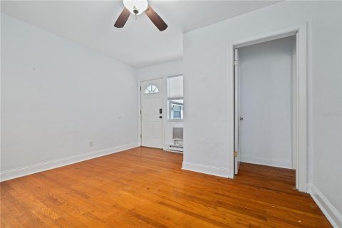 Apartamento en alquiler en Saint Petersburg, Florida, 1 dormitorio, 46.45 m2 № 1347197 - foto 5