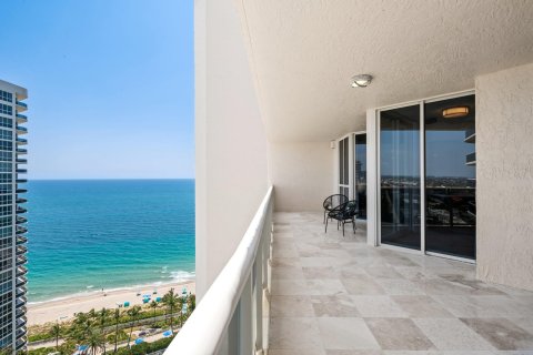 Condo in Fort Lauderdale, Florida, 2 bedrooms  № 1175036 - photo 4