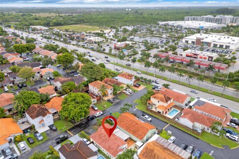 Villa ou maison à vendre à Miami, Floride: 3 chambres, 109.72 m2 № 1401695 - photo 24