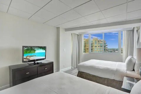 Condo in Fort Lauderdale, Florida, 1 bedroom  № 181929 - photo 19