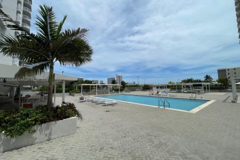 Copropriété à vendre à Aventura, Floride: 2 chambres, 149.11 m2 № 1306482 - photo 21