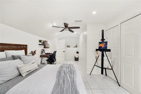 Casa en alquiler en Miami, Florida, 3 dormitorios, 173.08 m2 № 1370372 - foto 8