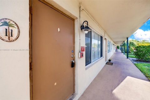 Copropriété à louer à Boynton Beach, Floride: 1 chambre, 57.04 m2 № 1370373 - photo 1