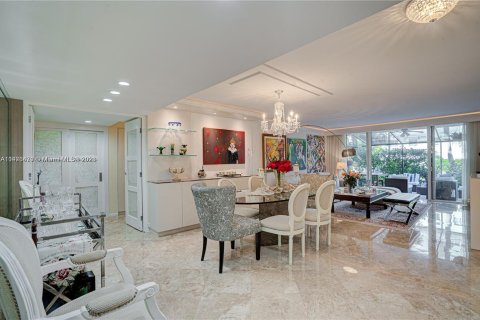 Condominio en venta en Key Biscayne, Florida, 2 dormitorios, 134.71 m2 № 866036 - foto 8