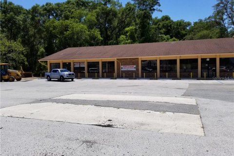 Commercial property in Ocala, Florida 529.54 sq.m. № 229998 - photo 1