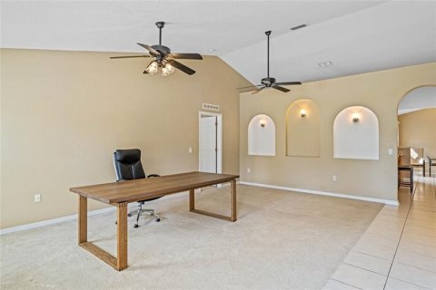 Casa en venta en DeLand, Florida, 4 dormitorios, 193.98 m2 № 451417 - foto 2