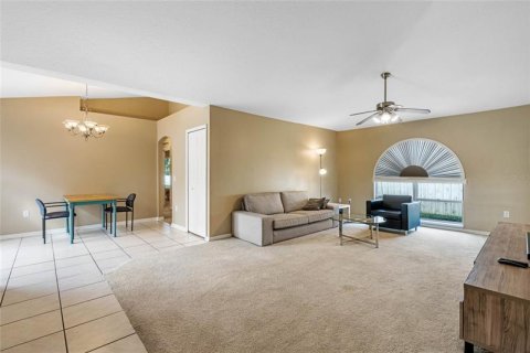Casa en venta en DeLand, Florida, 4 dormitorios, 193.98 m2 № 451417 - foto 9