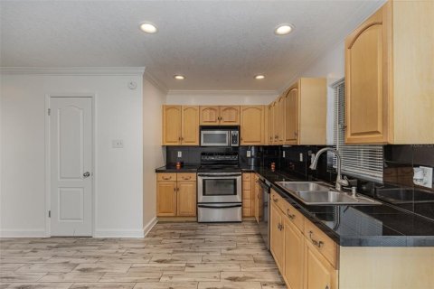 Condo in Orlando, Florida, 2 bedrooms  № 1198553 - photo 6