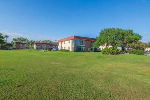 Condo in Vero Beach, Florida, 2 bedrooms  № 1221207 - photo 28