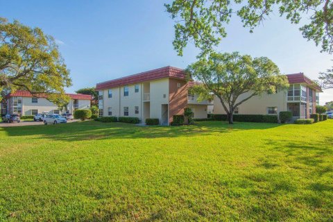 Condo in Vero Beach, Florida, 2 bedrooms  № 1221207 - photo 23