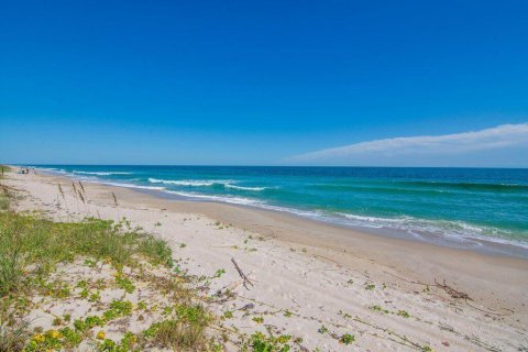 Condo in Vero Beach, Florida, 2 bedrooms  № 1221207 - photo 10