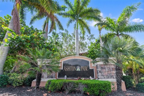 Townhouse in Coconut Creek, Florida 4 bedrooms, 148.09 sq.m. № 1172459 - photo 5