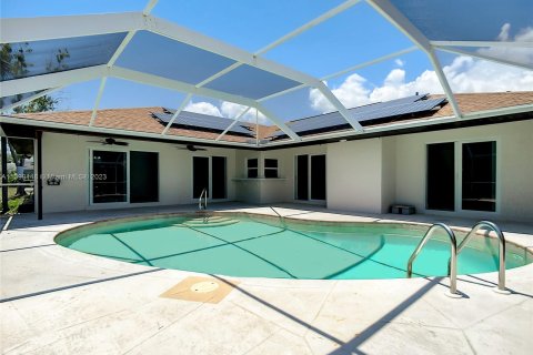 Villa ou maison à vendre à Fort Myers, Floride: 3 chambres № 547575 - photo 6