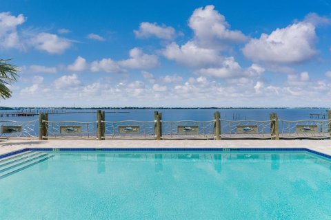 Copropriété à vendre à Stuart, Floride: 2 chambres, 142.79 m2 № 454921 - photo 7