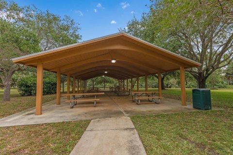 Villa ou maison à vendre à Palm Beach Gardens, Floride: 2 chambres, 107.02 m2 № 1142575 - photo 4