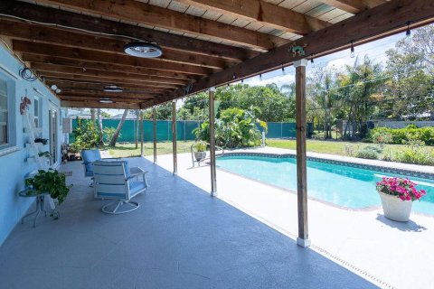 Casa en venta en Jensen Beach, Florida, 3 dormitorios, 115.11 m2 № 1132833 - foto 19
