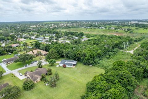 Villa ou maison à vendre à Davie, Floride: 4 chambres, 288.37 m2 № 1305284 - photo 7