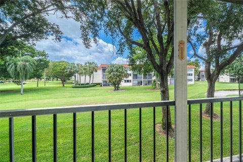 Condominio en venta en Pembroke Pines, Florida, 2 dormitorios, 108.7 m2 № 736054 - foto 24
