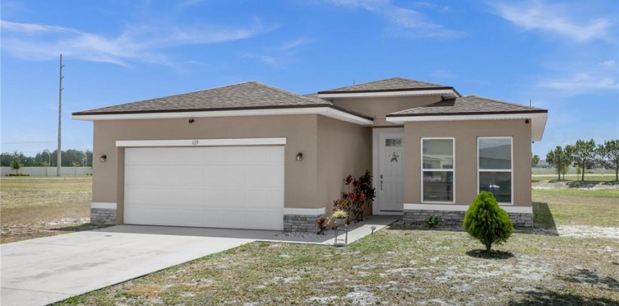 House in Kissimmee, Florida 3 bedrooms, 114.73 sq.m. № 1378346