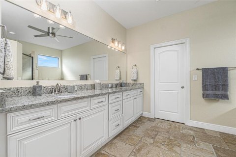 Casa en venta en Cape Coral, Florida, 4 dormitorios, 205.59 m2 № 817652 - foto 25