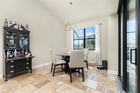 Casa en venta en Cape Coral, Florida, 4 dormitorios, 205.59 m2 № 817652 - foto 20
