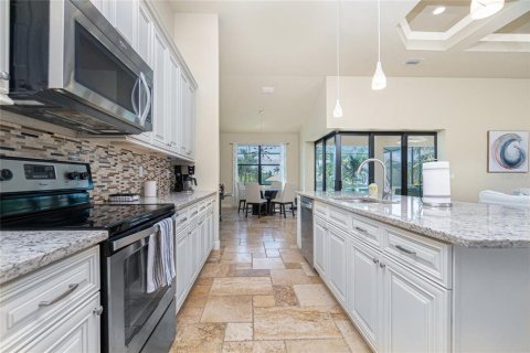 Villa ou maison à vendre à Cape Coral, Floride: 4 chambres, 205.59 m2 № 817652 - photo 19