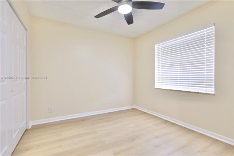 Copropriété à vendre à Coral Springs, Floride: 2 chambres, 71.35 m2 № 1333284 - photo 13