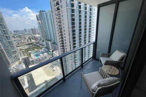 Condo in Miami, Florida, 1 bedroom  № 1356692 - photo 7