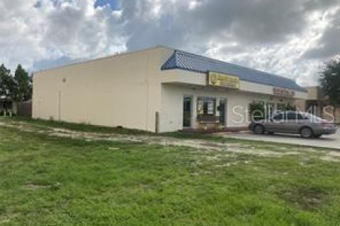 Commercial property in North Port, Florida 391.03 sq.m. № 1264043 - photo 3