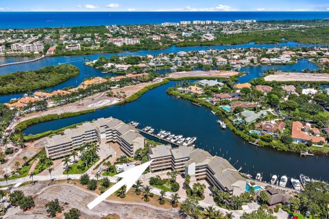 Condo in Jupiter, Florida, 2 bedrooms  № 1208640 - photo 2