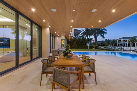 Villa ou maison à vendre à Boca Raton, Floride: 6 chambres, 914.62 m2 № 1208590 - photo 2