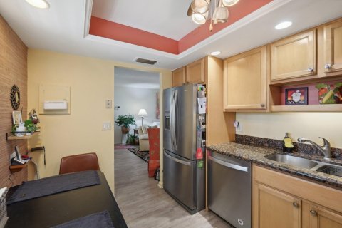 Condo in Riviera Beach, Florida, 2 bedrooms  № 1208642 - photo 22