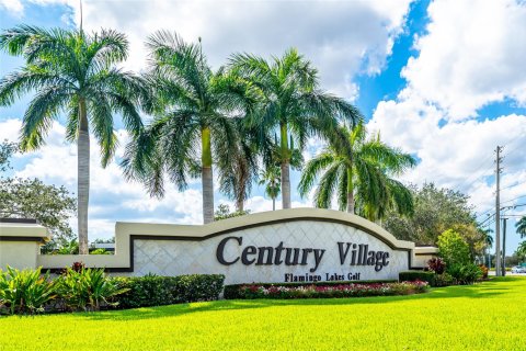 Condominio en venta en Pembroke Pines, Florida, 1 dormitorio, 97.08 m2 № 888128 - foto 24