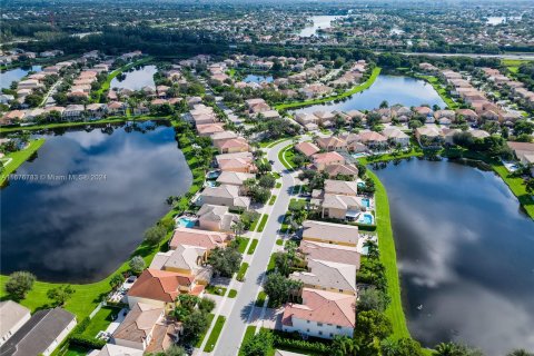 Villa ou maison à vendre à Lake Worth, Floride: 5 chambres, 232.16 m2 № 1403061 - photo 7