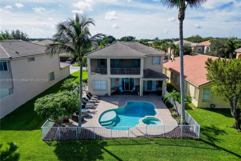 Villa ou maison à vendre à Lake Worth, Floride: 5 chambres, 232.16 m2 № 1403061 - photo 2