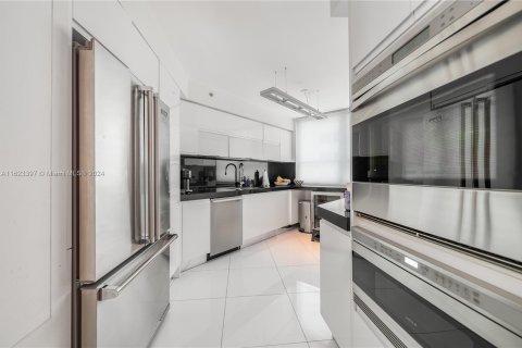 Copropriété à vendre à Miami Beach, Floride: 3 chambres, 154.22 m2 № 1403152 - photo 15