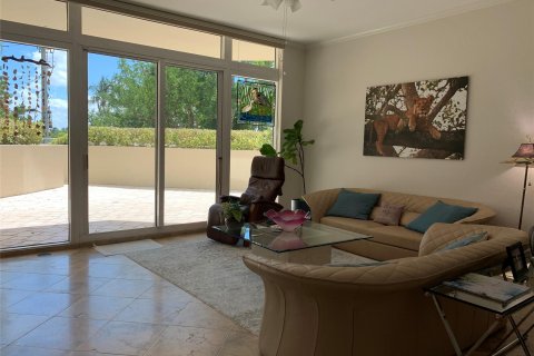Condominio en venta en Hillsboro Beach, Florida, 2 dormitorios, 132.48 m2 № 839745 - foto 14