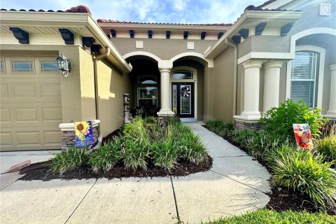 Villa ou maison à vendre à New Port Richey, Floride: 4 chambres, 233.09 m2 № 1287174 - photo 8